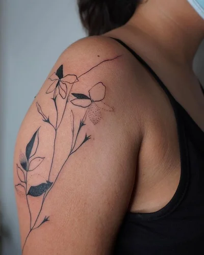Anna Ustrehova tattoo 030