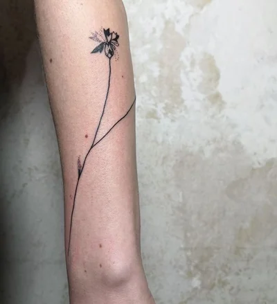 Anna Ustrehova tattoo 034