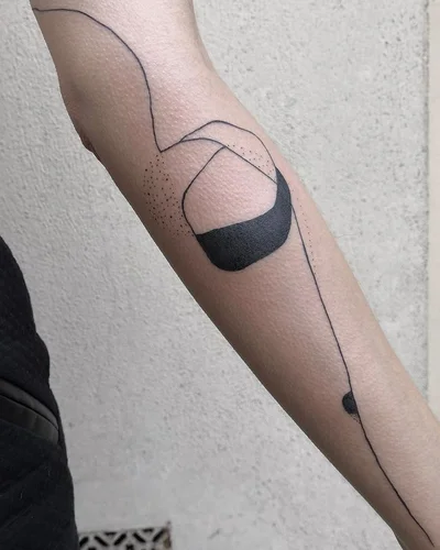 Anna Ustrehova tattoo 036