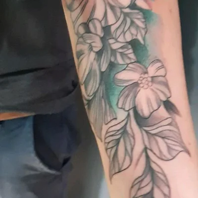 Uziel De Gyves tattoo 012