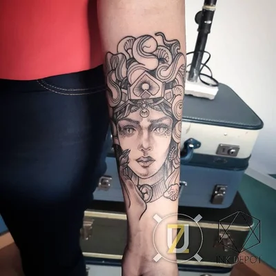 Uziel De Gyves tattoo 034