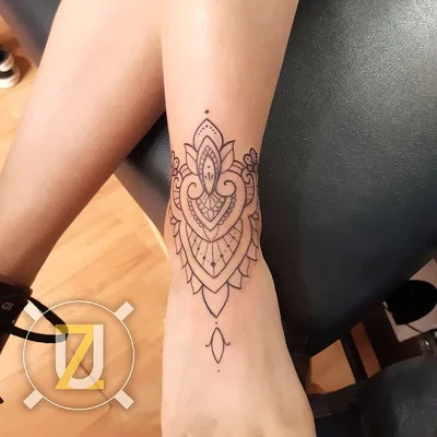 Uziel De Gyves tattoo 043