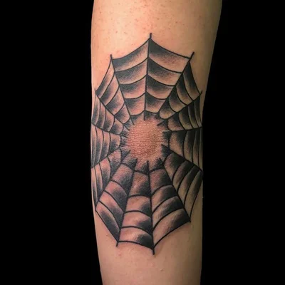 Viktor Satanovskii tattoo 012