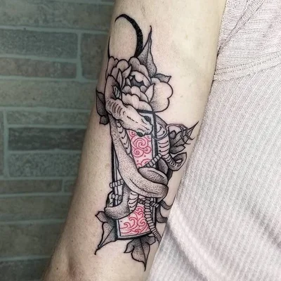 Victoria Affliction tattoo 010