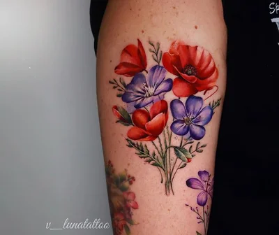 Vanessa Ross tattoo 008