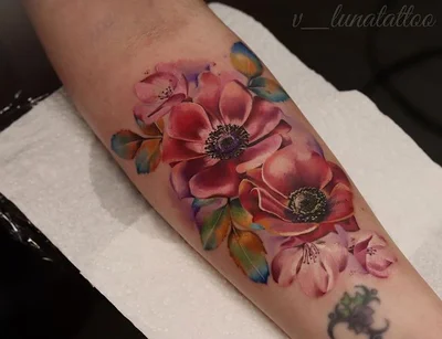 Vanessa Ross tattoo 037