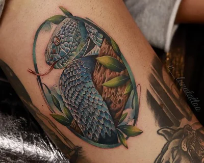 Vanessa Ross tattoo 039