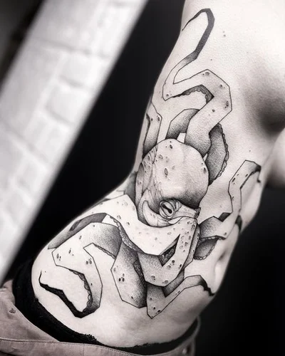 Vada tattoo 027
