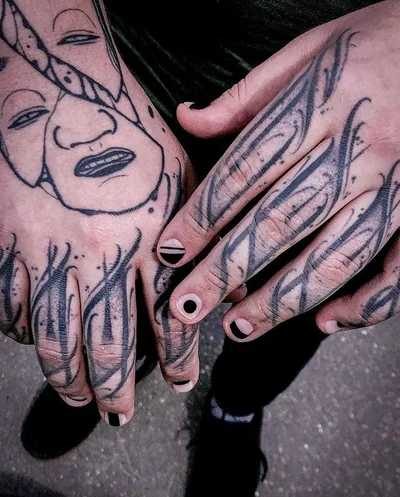 Vada tattoo 033