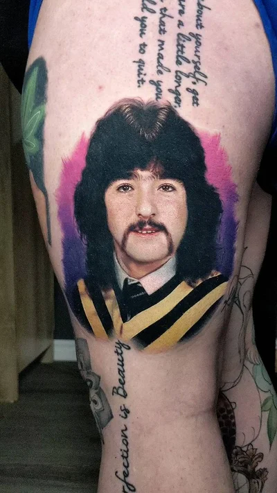 Val McBain tattoo 032