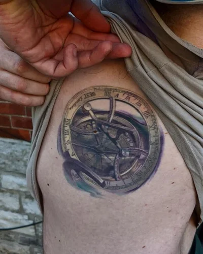 Val McBain tattoo 044