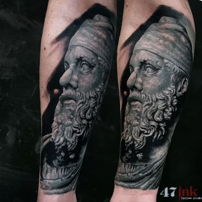 Valentin Hriscu tattoo 007