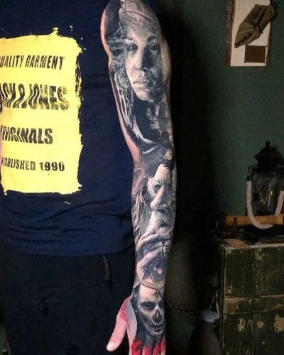 Valentin Hriscu tattoo 008