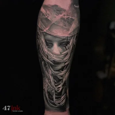 Valentin Hriscu tattoo 034
