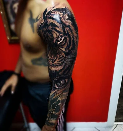 Valentino Russo tattoo 048