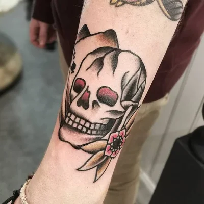 Kevin Vallat tattoo 044