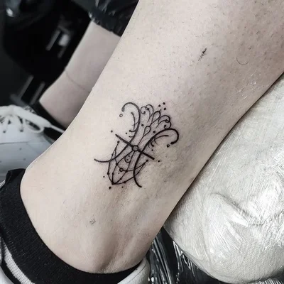 Vanesa Charmani tattoo 021