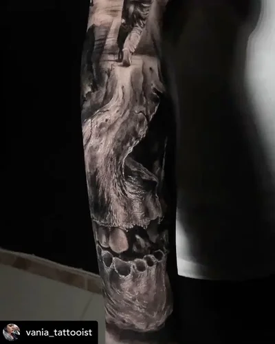 Vania tattoo 011