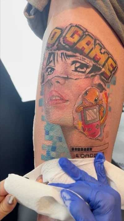Vania tattoo 033