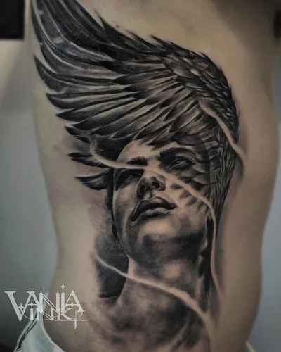 Vania tattoo 042