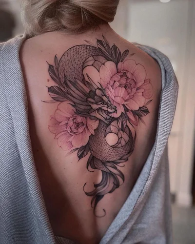 Varya Romanchyk tattoo 024