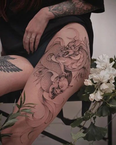 Varya Romanchyk tattoo 038