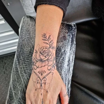 Vasilev tattoo 044