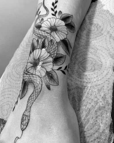 ve 133 tattoo 019