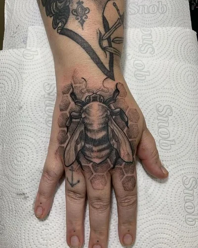 ve 133 tattoo 048