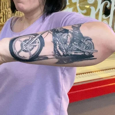 Veghea Adi tattoo 044