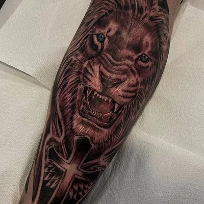 Abel Suárez tattoo 021