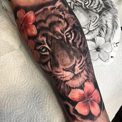 Abel Suárez tattoo 040