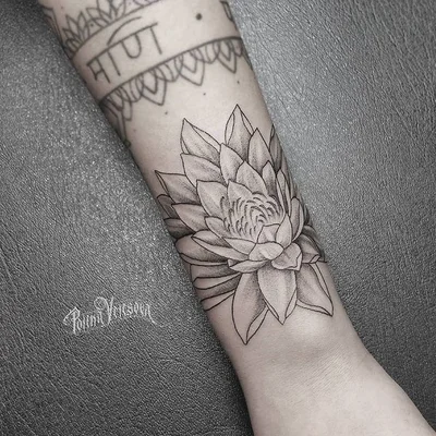 Velesova tattoo 028