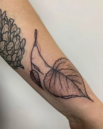 Vera Ickler tattoo 016