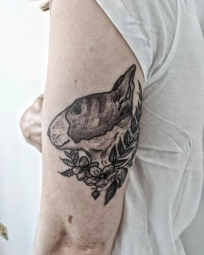 Vera Ickler tattoo 019