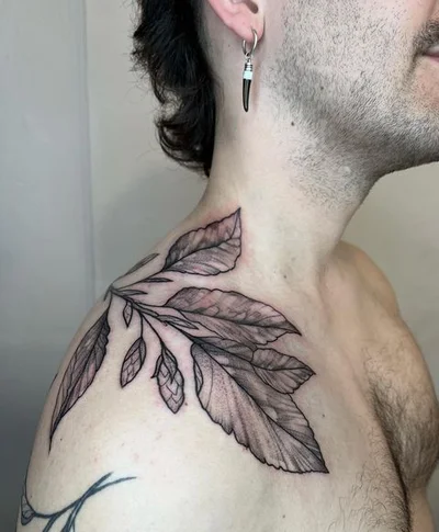 Vera Ickler tattoo 024