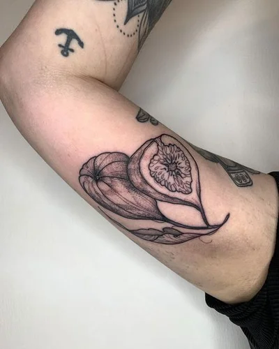 Vera Ickler tattoo 031