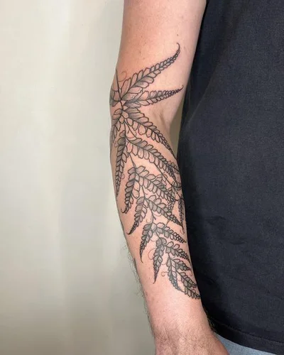 Vera Ickler tattoo 035