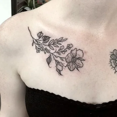 Vera Ickler tattoo 037