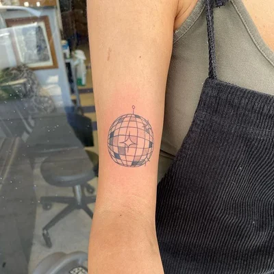 Summers tattoo 012