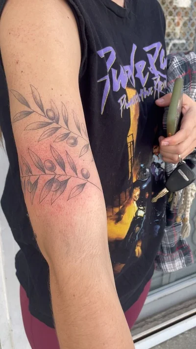 Summers tattoo 019