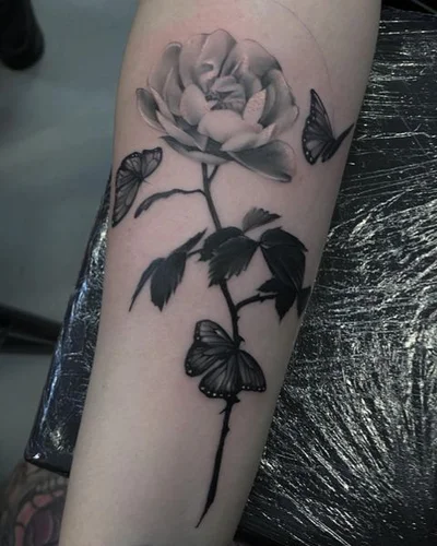 Verity Fox tattoo 009