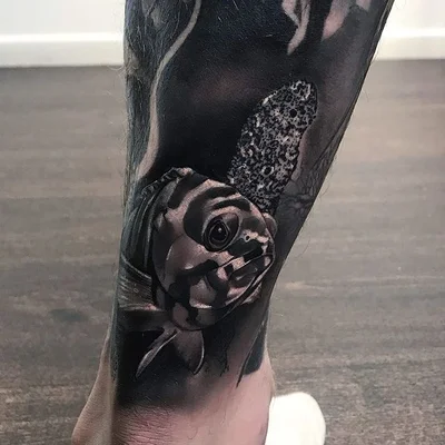 Verity Fox tattoo 028