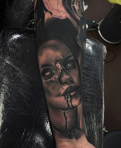 Verity Fox tattoo 036
