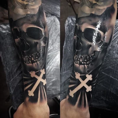 Verity Fox tattoo 042