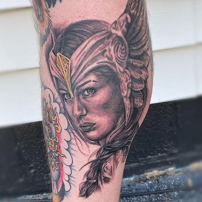 Veronica Hahn tattoo 021