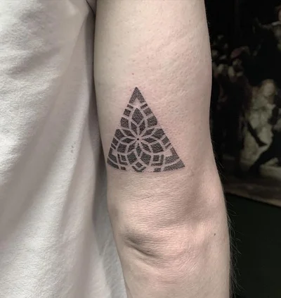 Veronika tattoo 038