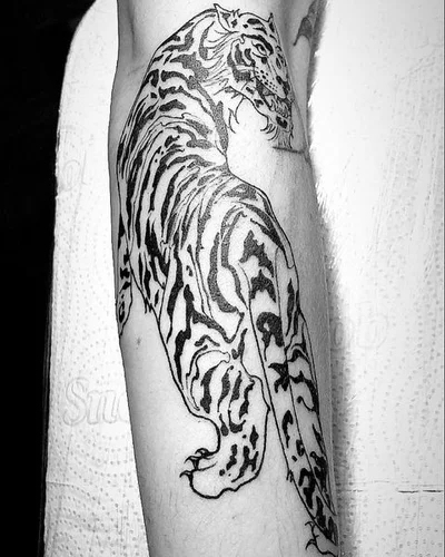 Caio Viana tattoo 033