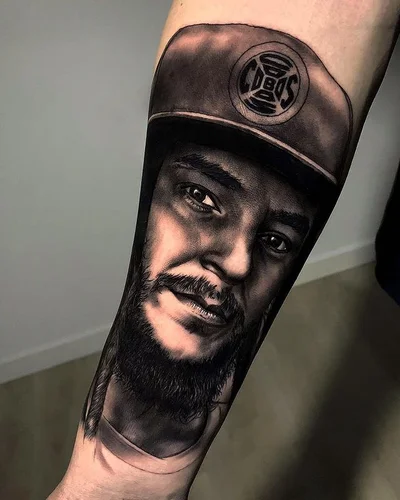 Vicente Cremades tattoo 015