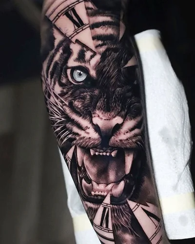 Vicente Cremades tattoo 047